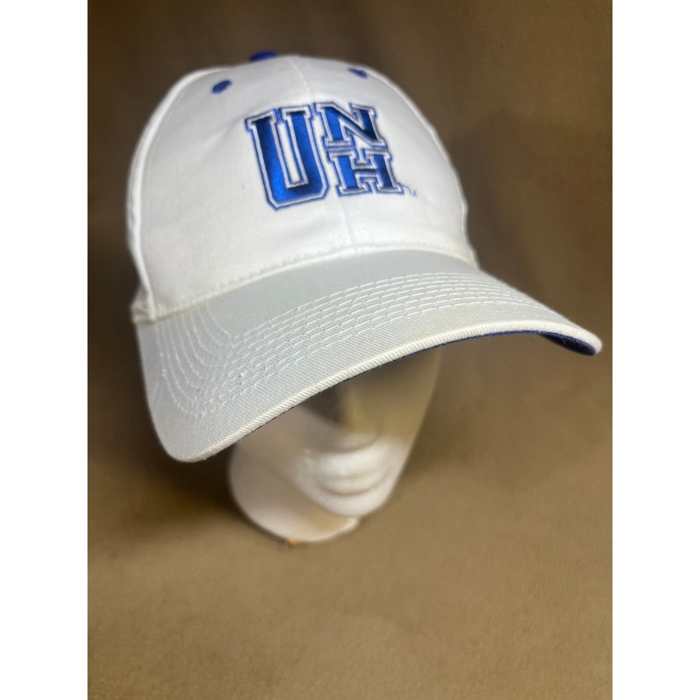 UNH Wildcats University of New Hampshire Snapback Hat White Blue Baseball Cap